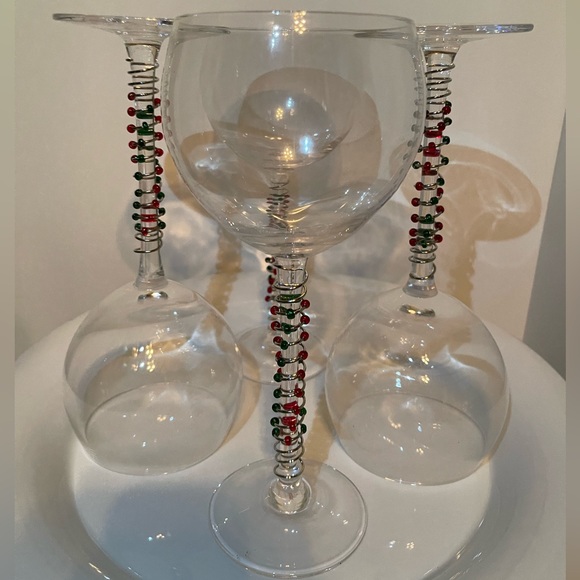 Set of 4 Lenox Festive Balloon Glasses with beads on stems - Picture 12 of 13